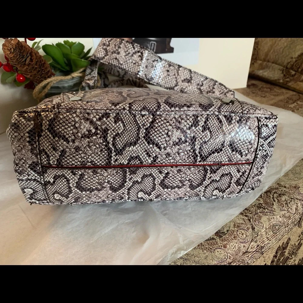Hammitt Daniel Snake Skin Black/White Bag Size Medium